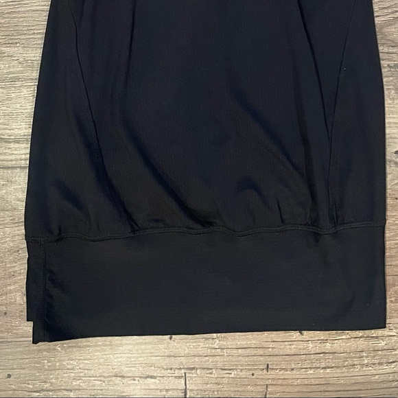 Lululemon No Limits Tank - Picture 5 of 5